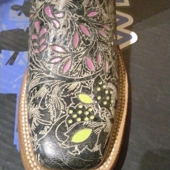 Johnny Ringo boots - Picture 2 of 3